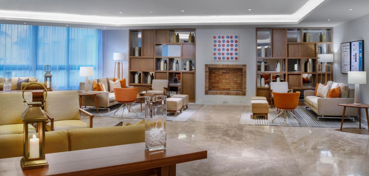 Jaz Casa Del Mar Beach Hurghada Exterior foto The lounge at the airport