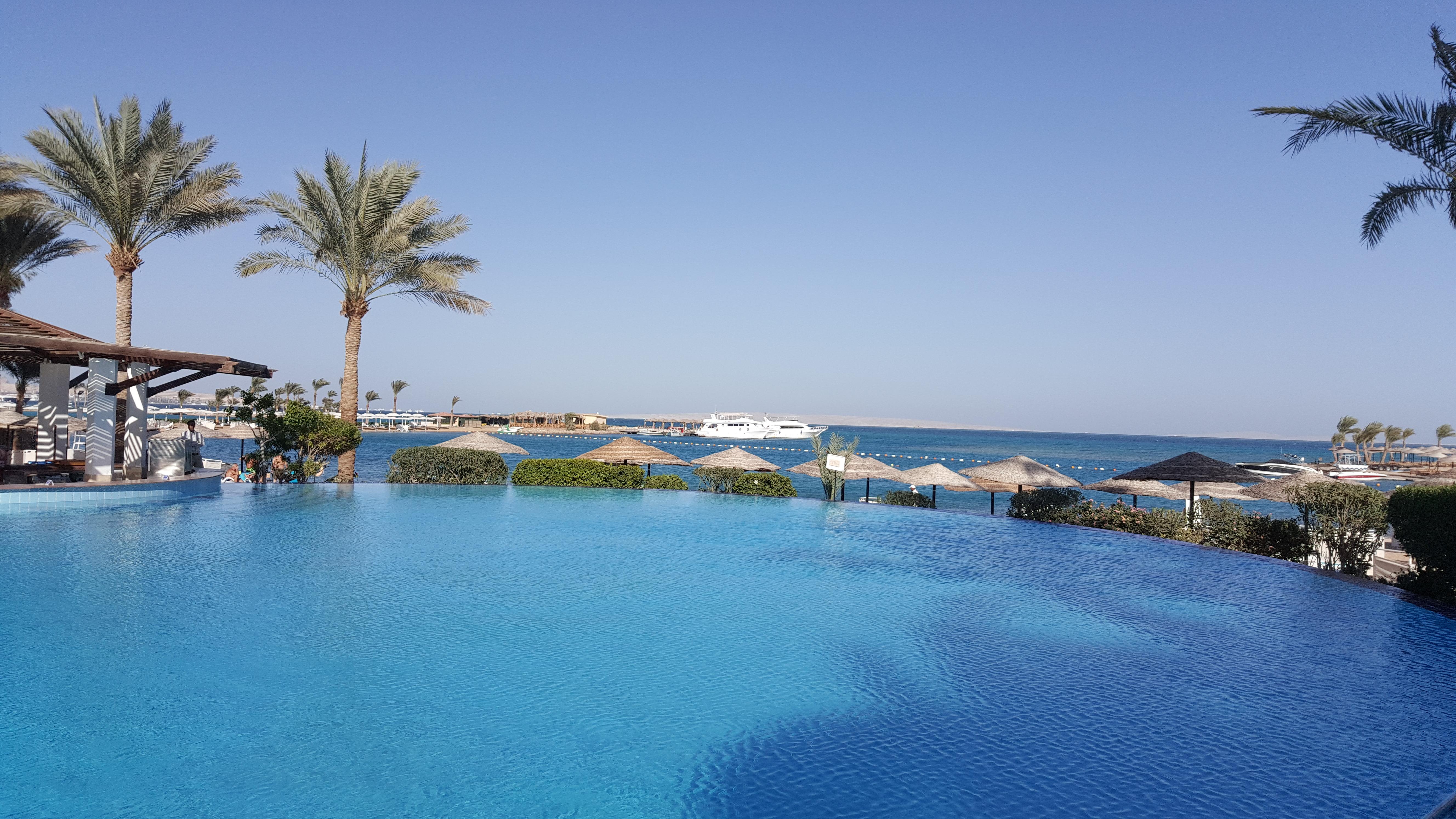Jaz Casa Del Mar Beach Hurghada Exterior foto View of the Red Sea from the Hilton Sharm El Sheikh